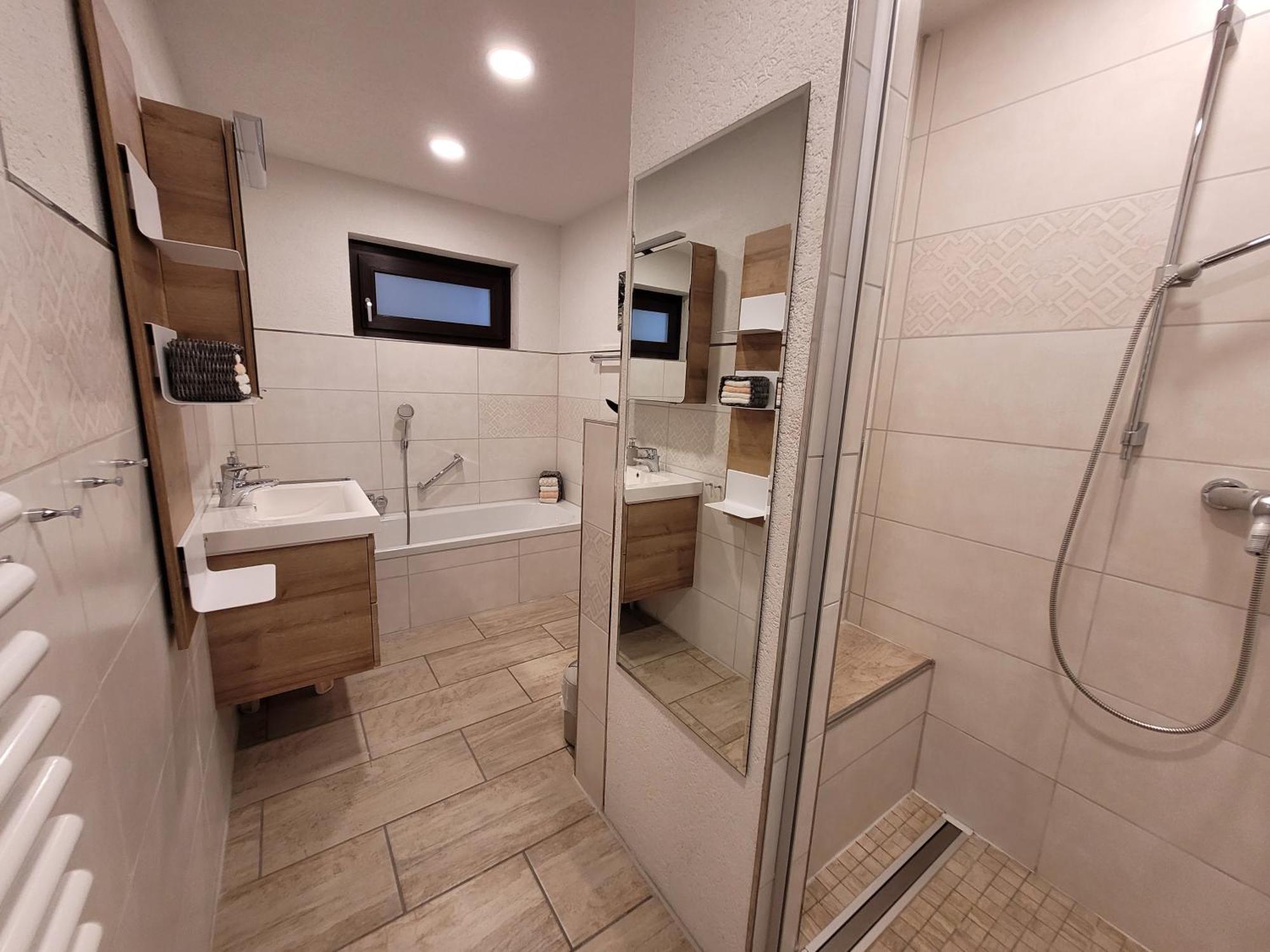 Komfort-Ferienwohnung Auf Der Eulenburg Grafengehaig Bagian luar foto